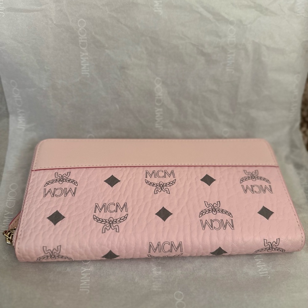 MCM Wallet